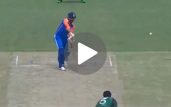 [Watch] Ravindra Jadeja Falls For Golden Duck Vs Pakistan; Amir Gets Two In Two To Rattle India